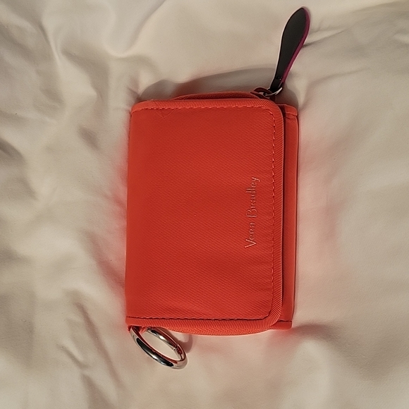 Vera Bradley Handbags - Vera Bradley Midtown RFID Card Case Wallet - Coral Reef